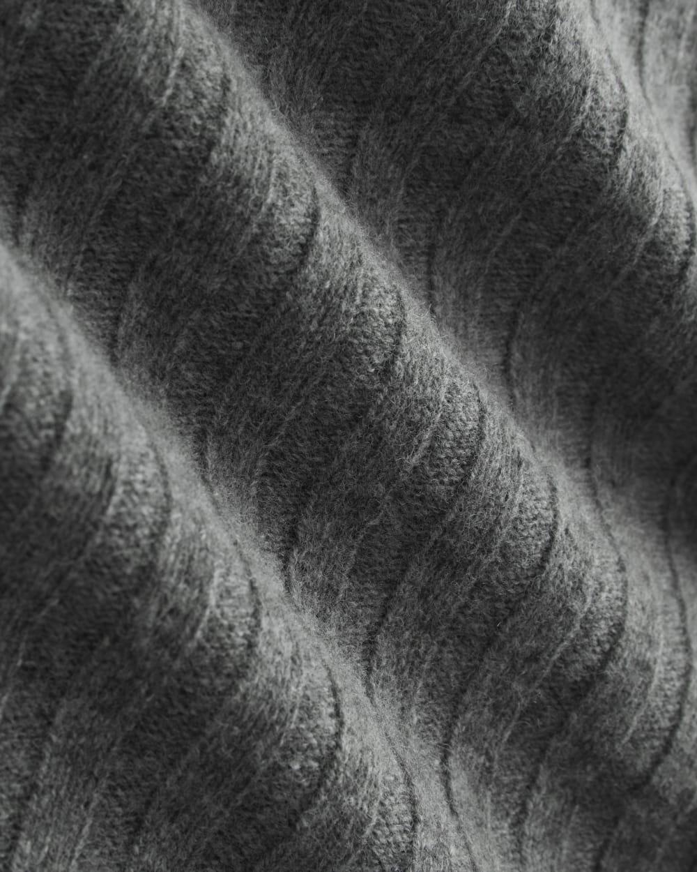 Funnel-Neck Cropped Sweater in Wool Cashmere | Heather Charcoal