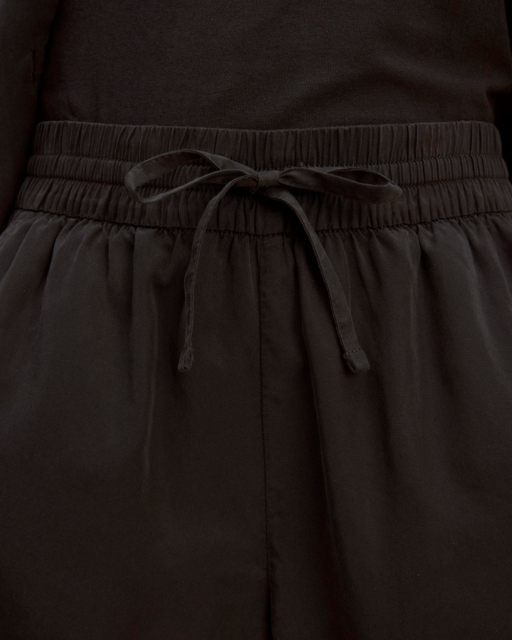 The Vacation Short | Black