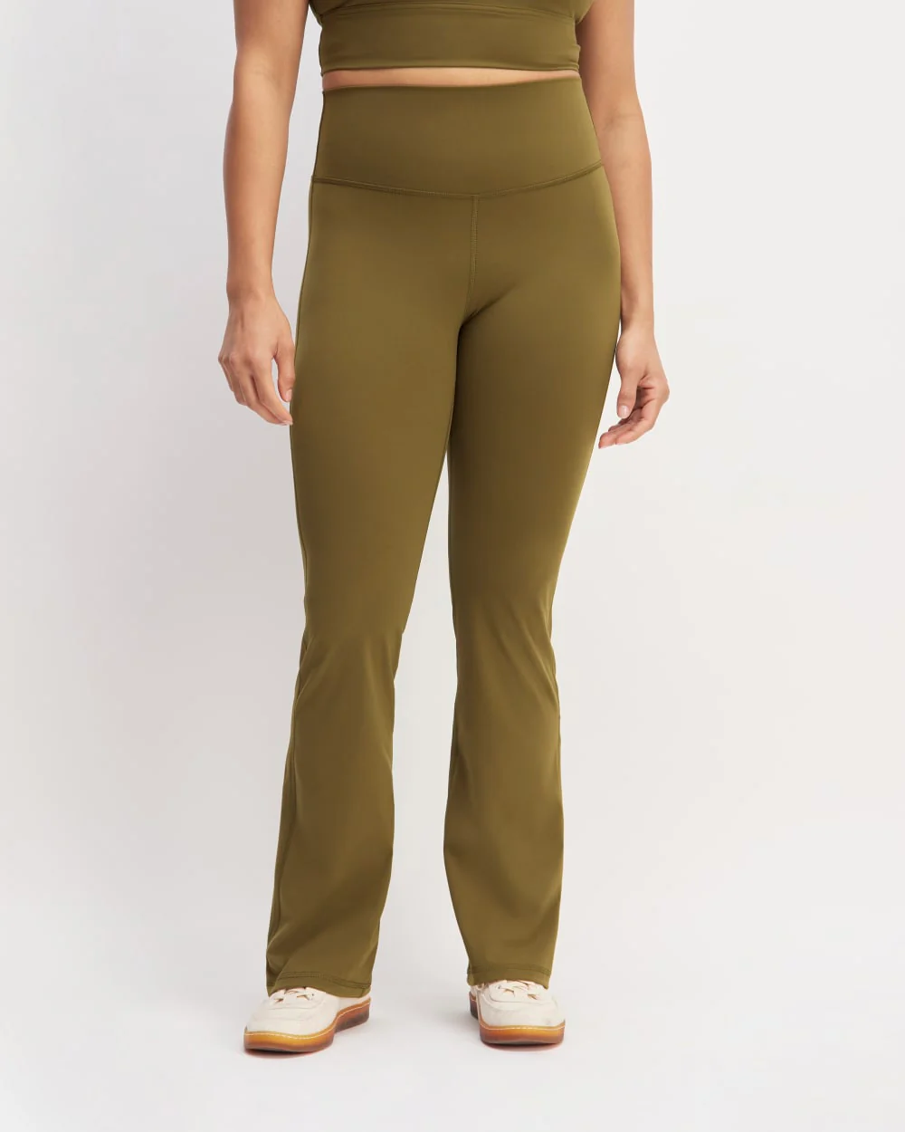 The Perform Flare Legging | Beech