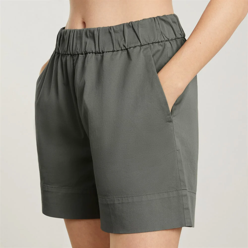The Easy Short | Pewter Green