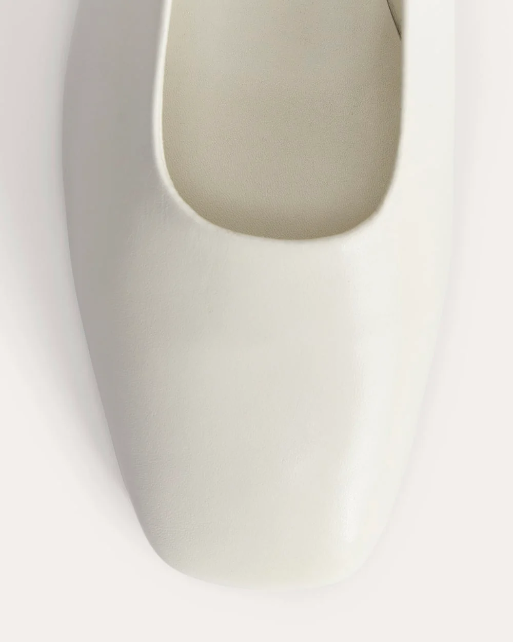 The Gallery Pump | Canvas