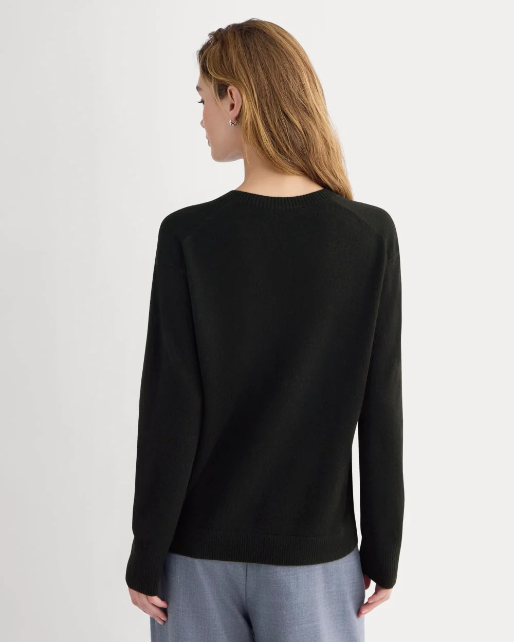 The Classic V in Cashmere | Black