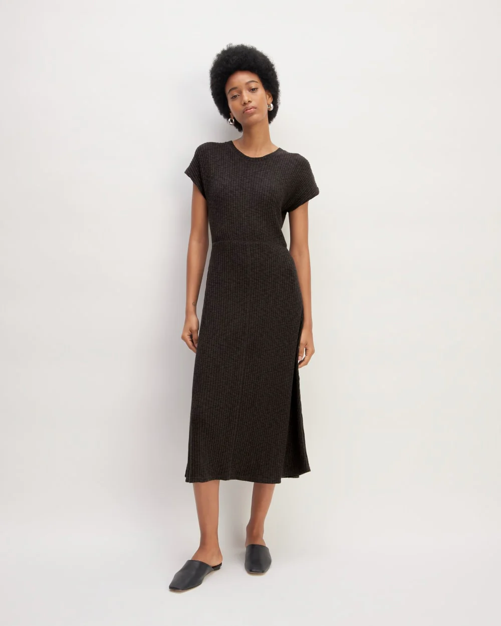 The Rib-Knit Cap-Sleeve Midi Dress | Black