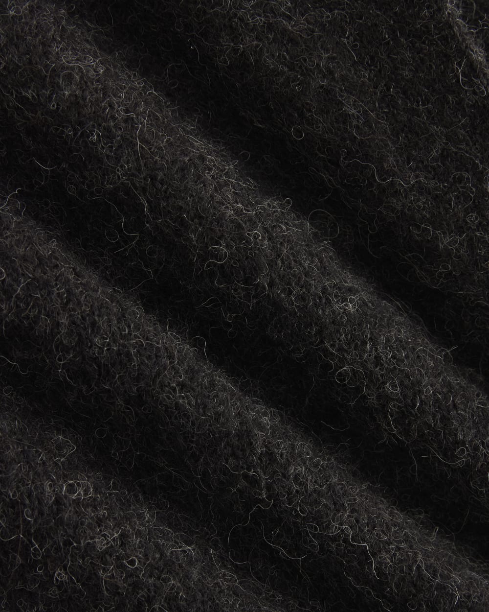 High V Cropped Cardigan in Alpaca | Heather Black