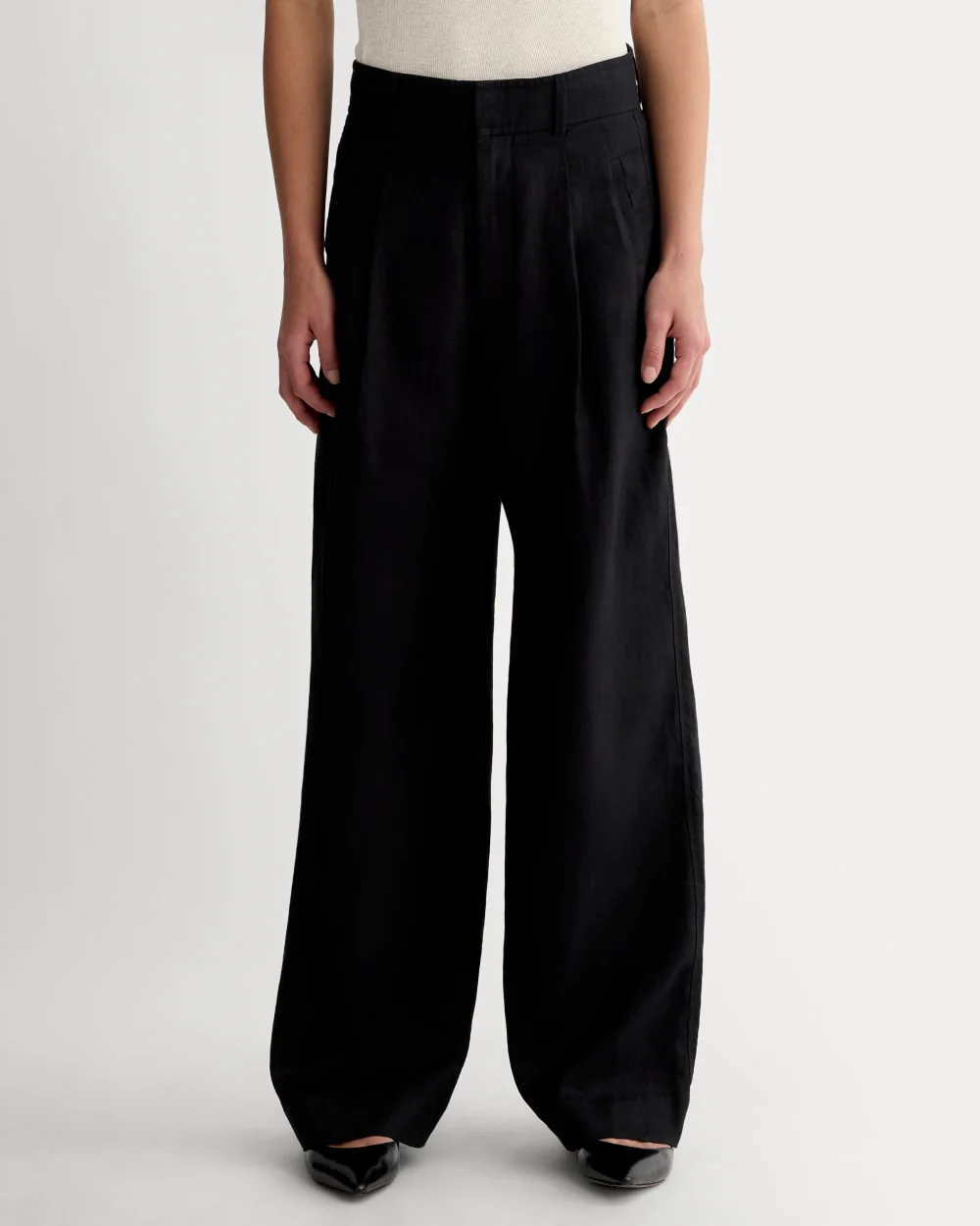 The Linen Way-High® Drape Pant  | Black