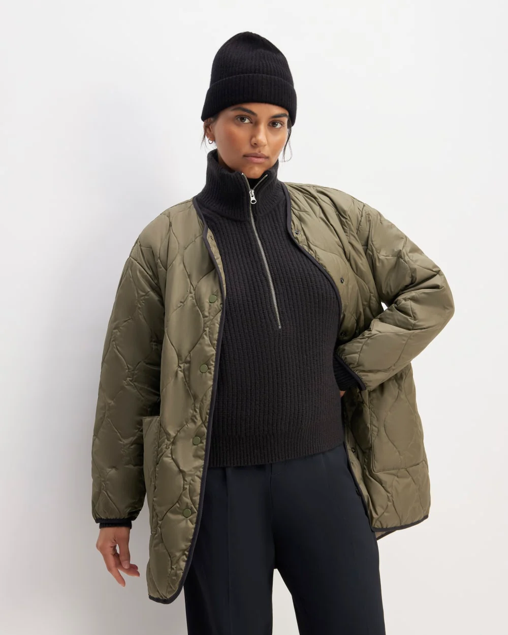 The Cashmere Fine Rib Beanie |  Black