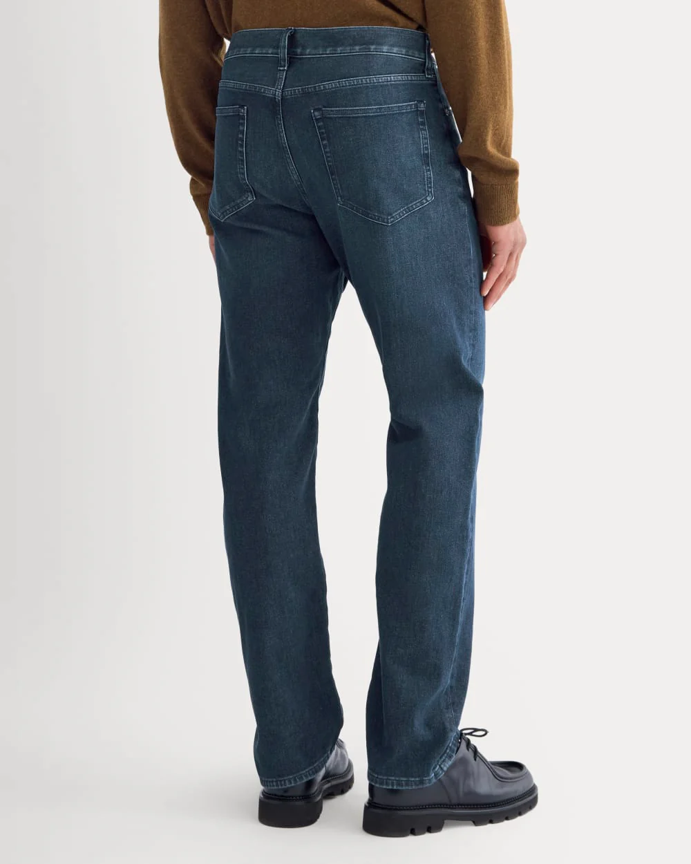 Straight-Leg Stretch Jean | Dark Indigo
