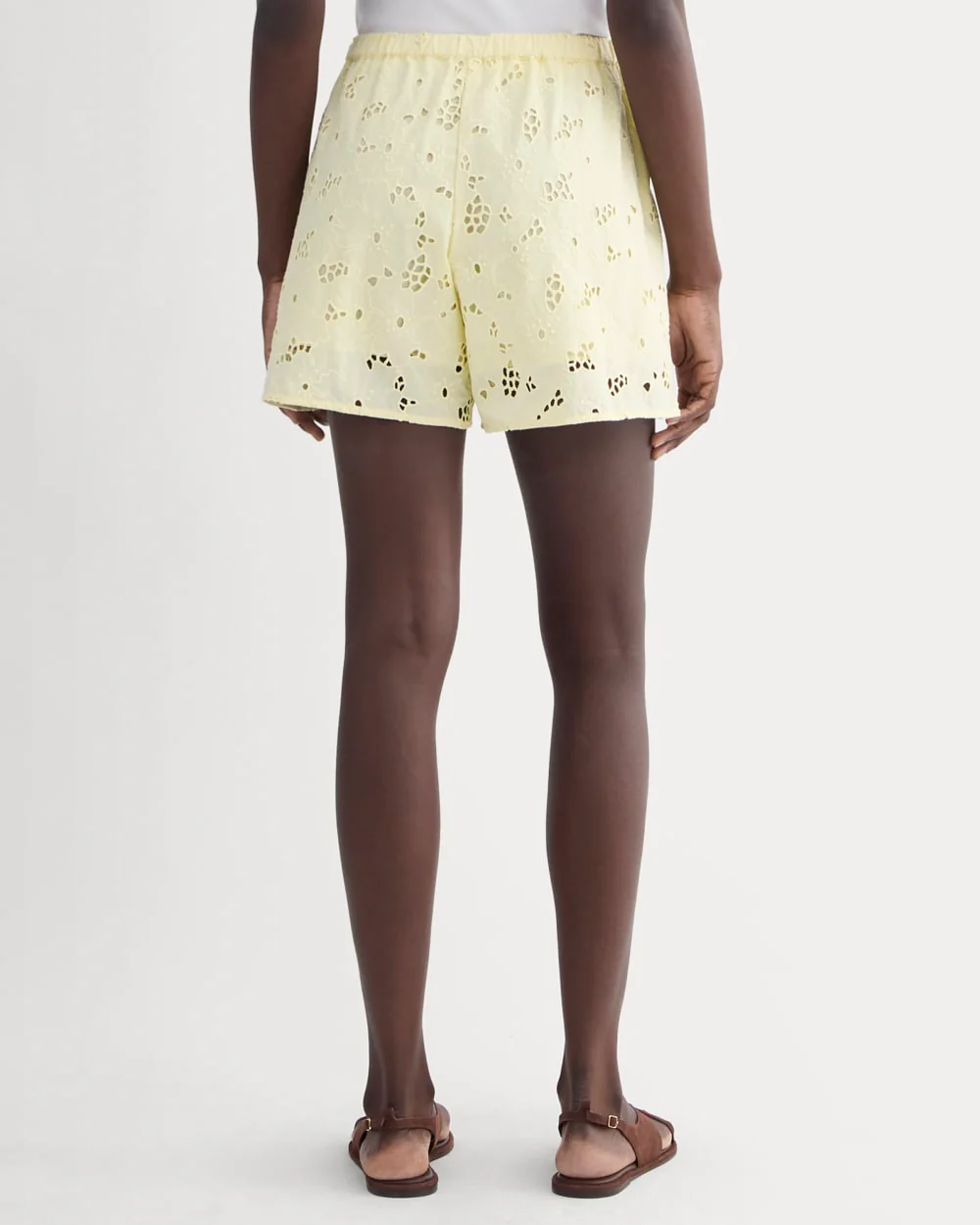 The Eyelet Pull-On Short | Light Yellow
