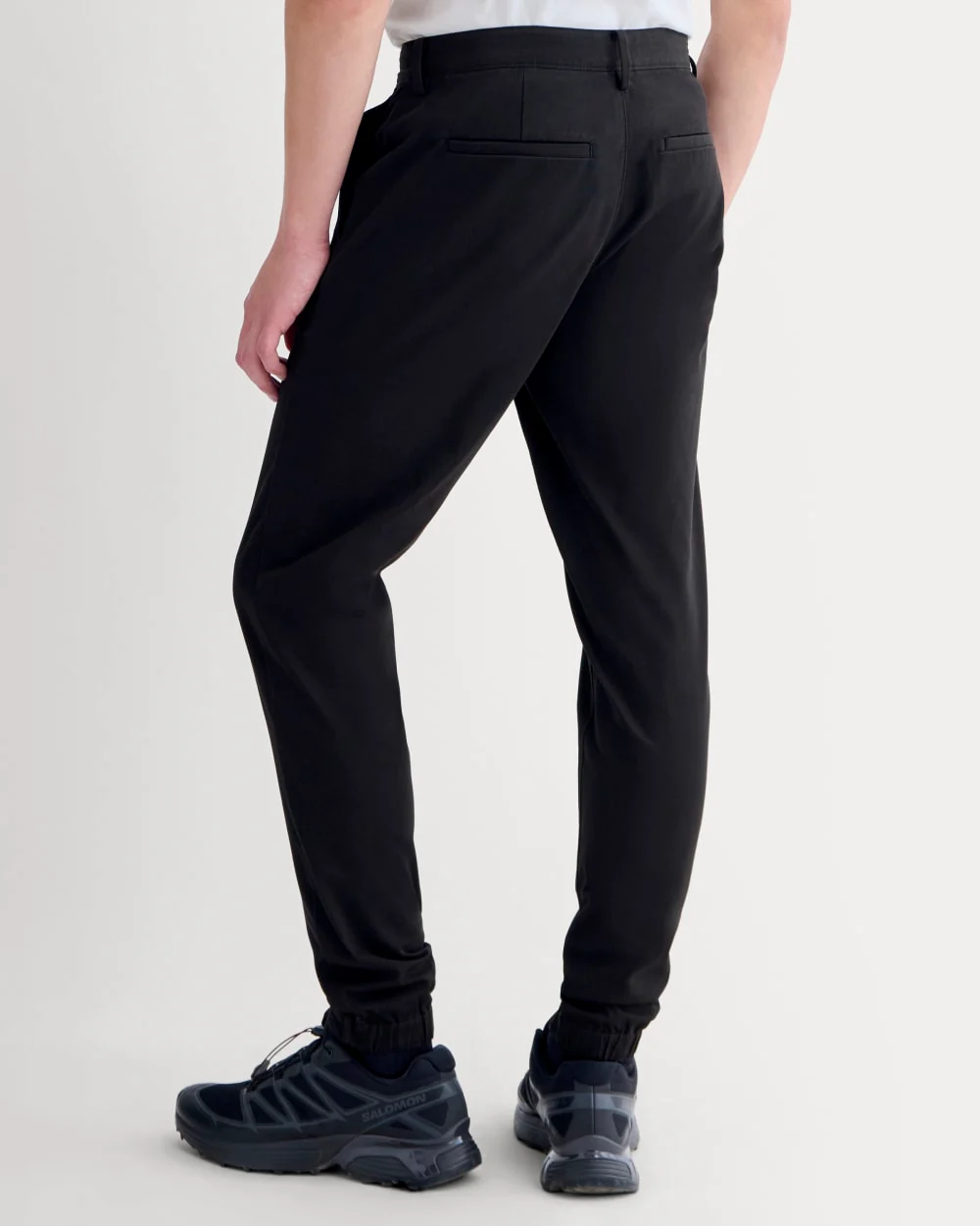 The Performance Traveler Chino | Black