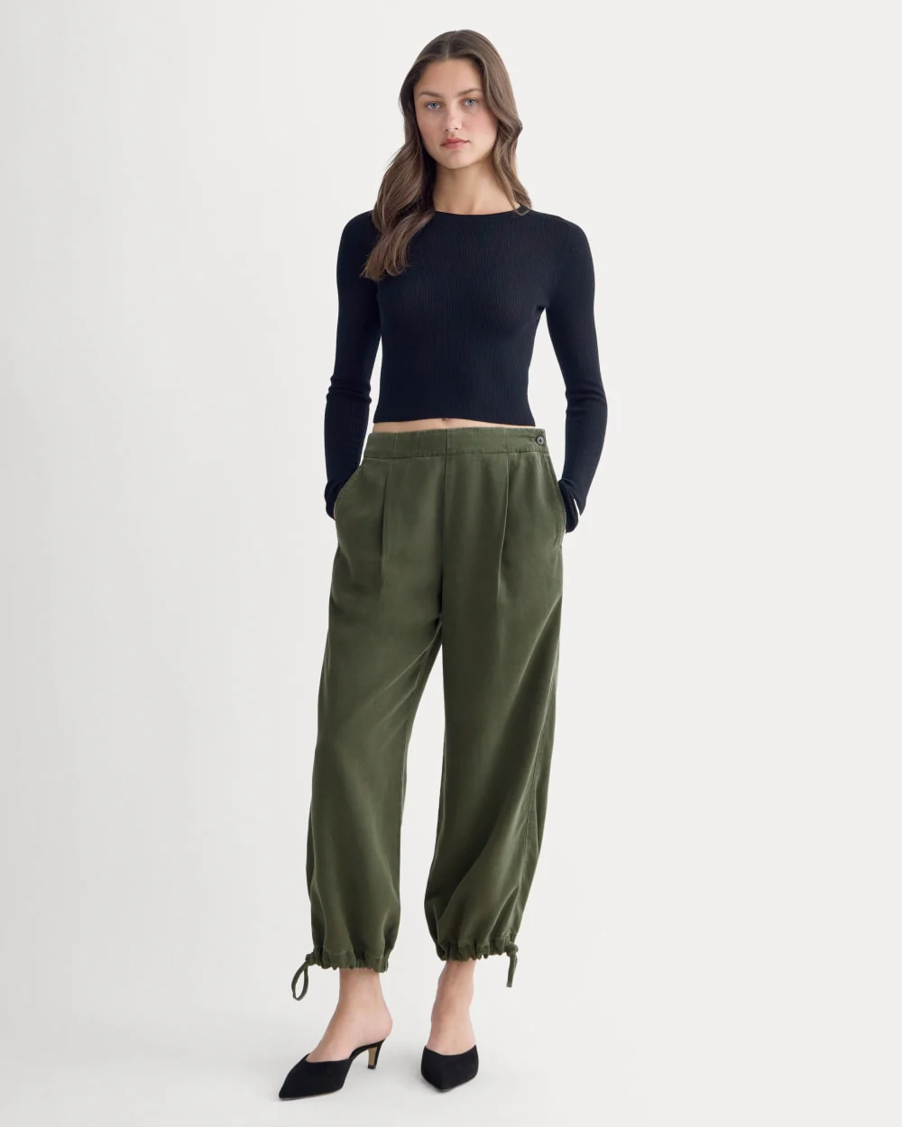 The Chino Jogger in Buttersoft | Dark Forest