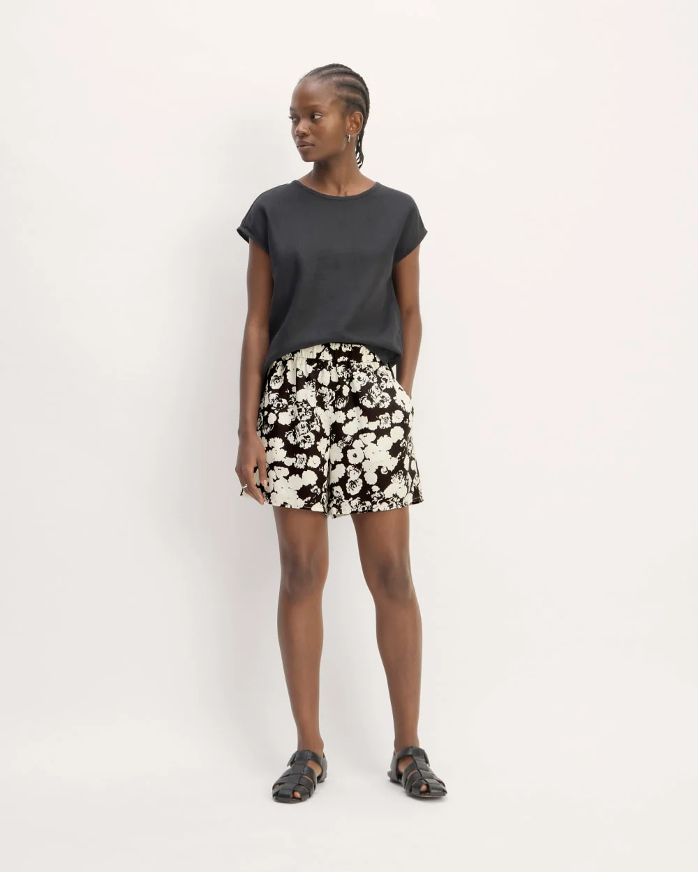 The Linen Easy Short | Black / Bone Floral