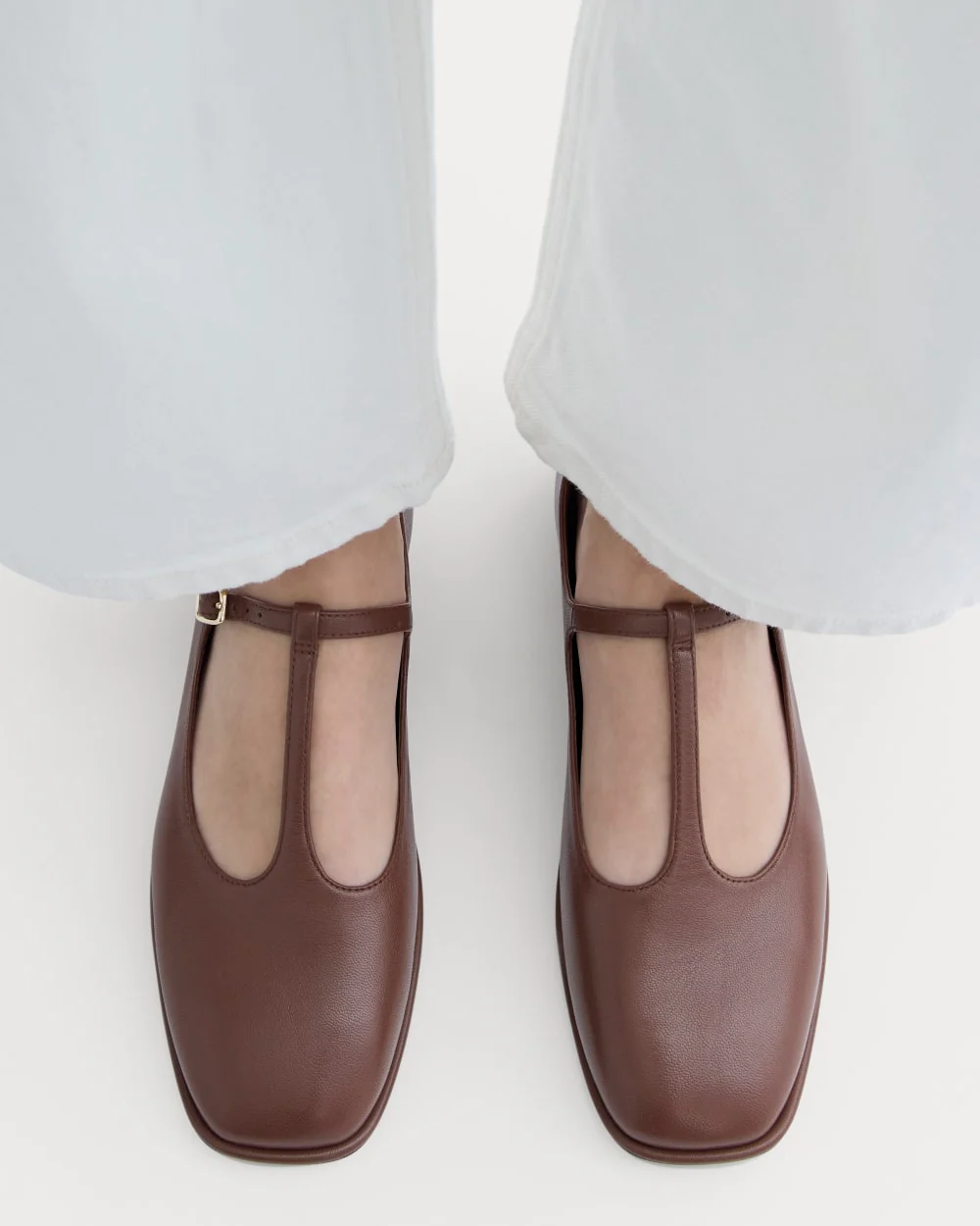 The Leather T-Strap Flat | Rum
