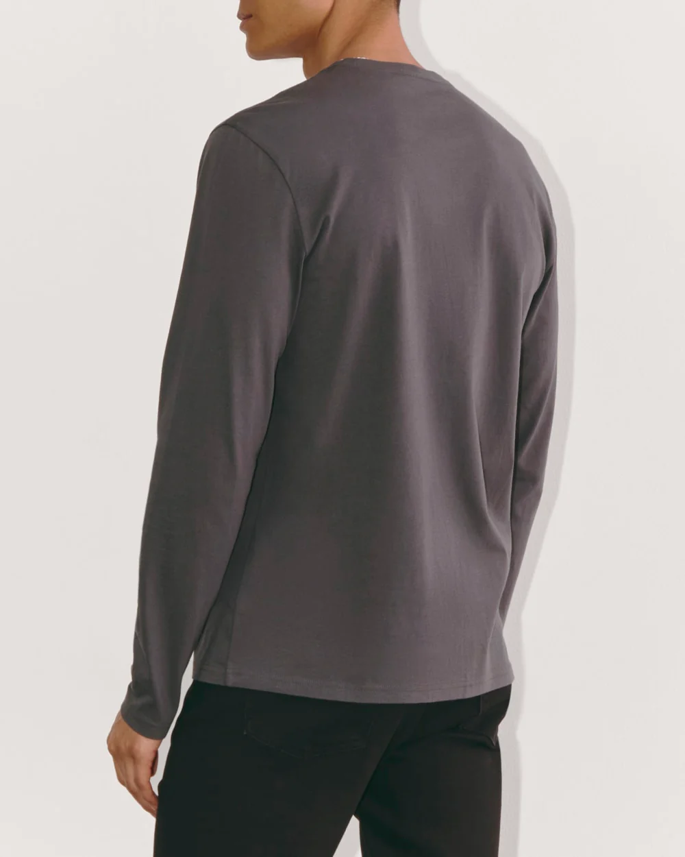 The Essential Organic Long-Sleeve Tee | Graphite