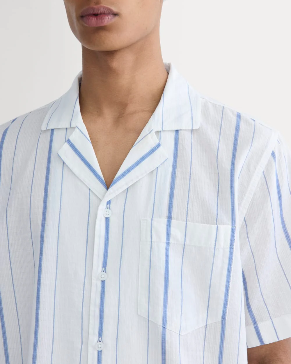 The Textured Resort Shirt | Bone / Dutch Blue