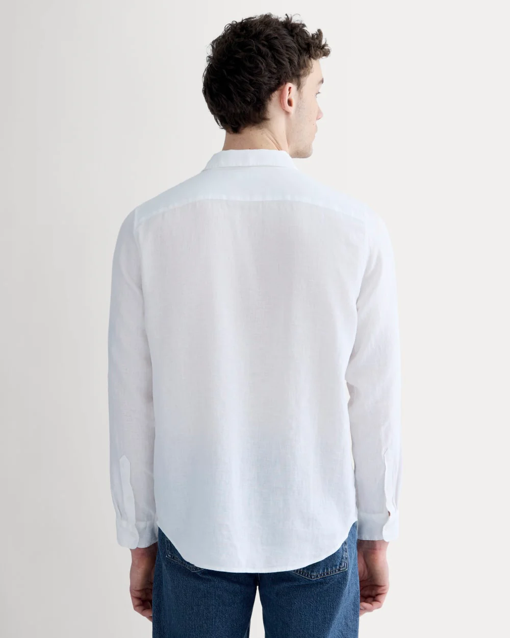The Classic Shirt in Linen | White