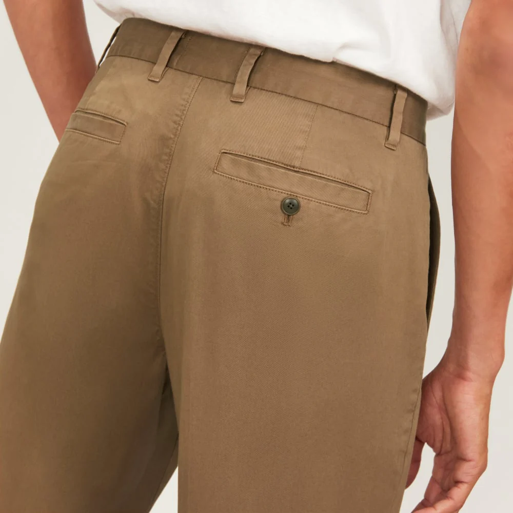 The Pleated Air Chino | Toasted Coconut
