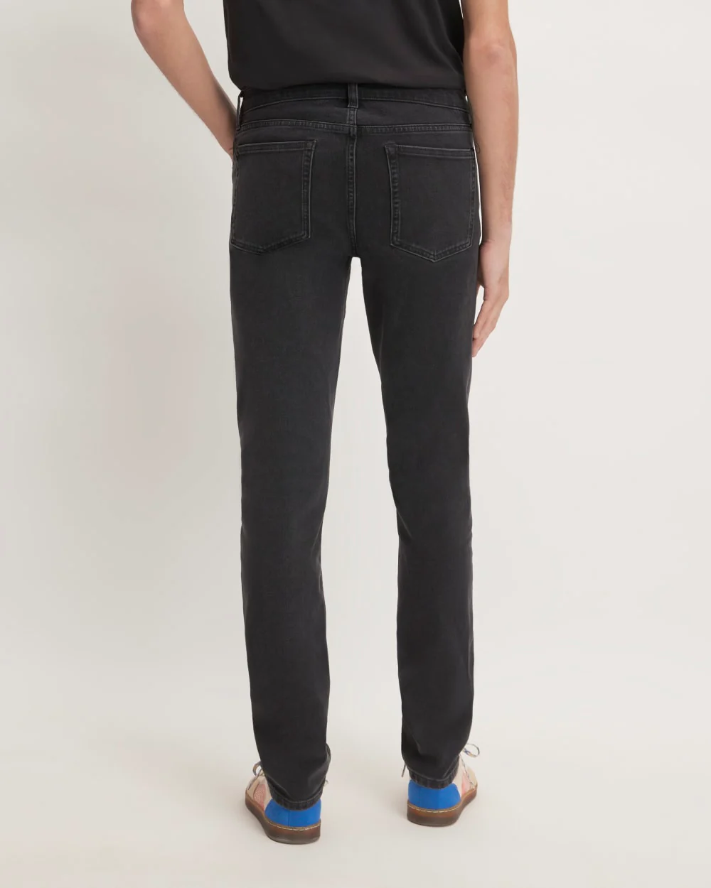 The Slim 4-Way Stretch Organic Jean | Uniform  | Washed Black