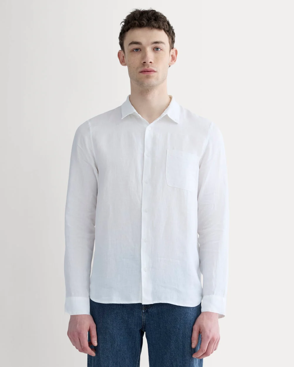 The Classic Shirt in Linen | White