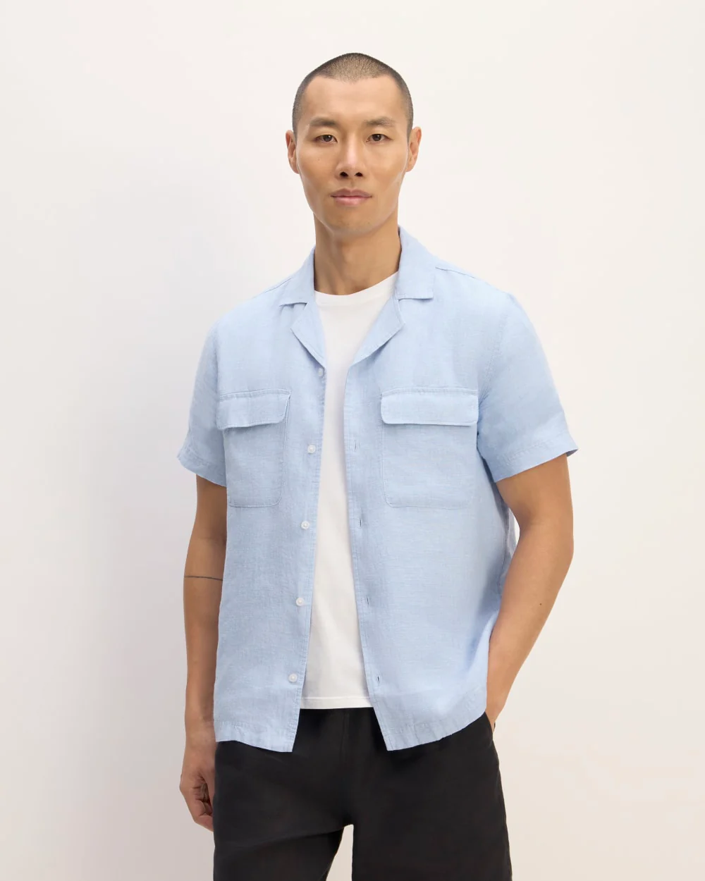 The Resort Shirt in Linen | Light Blue