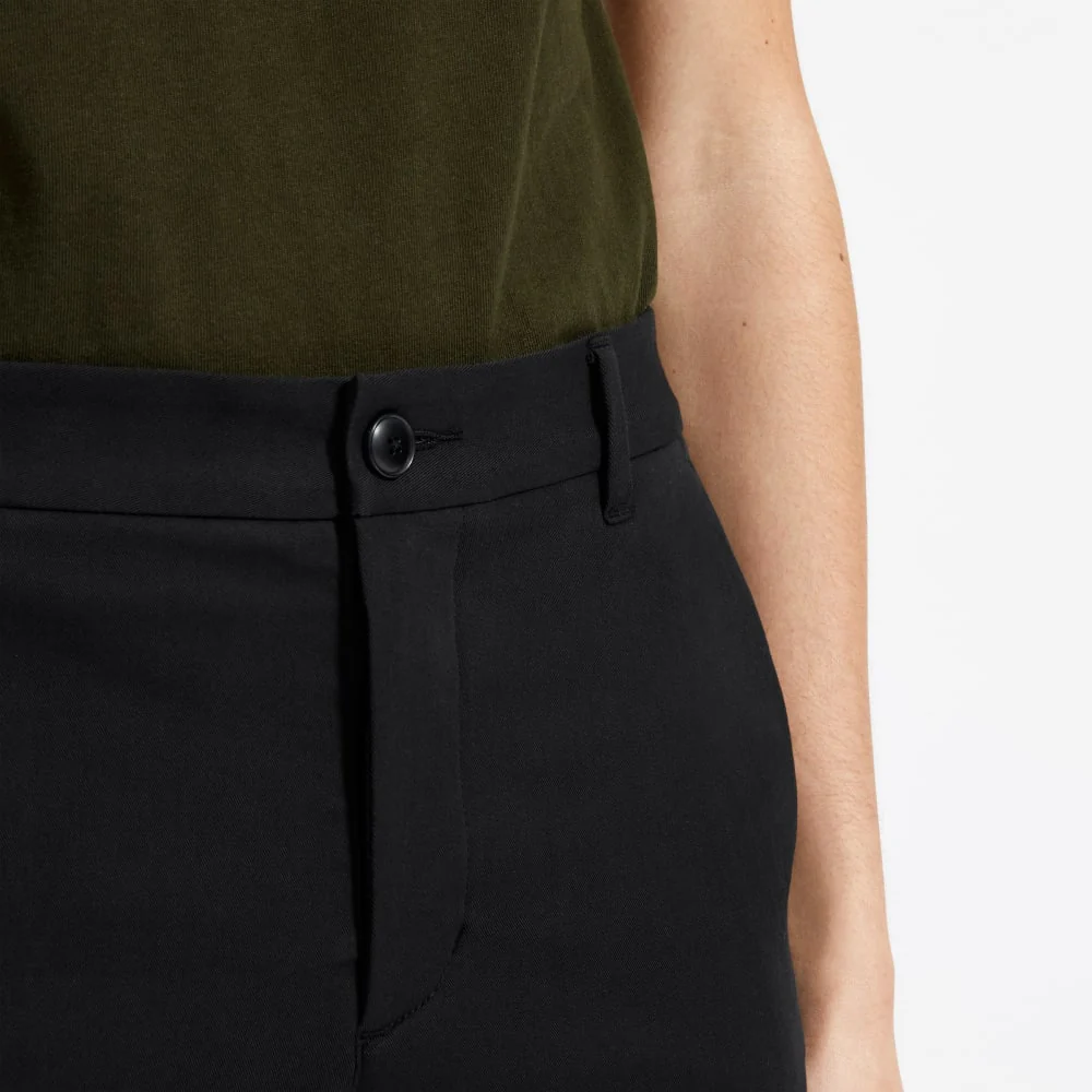 The 9 Slim-Fit Performance Chino Short | Black