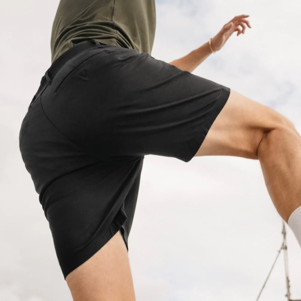 The 7” Slim-Fit Performance Chino Short | Black