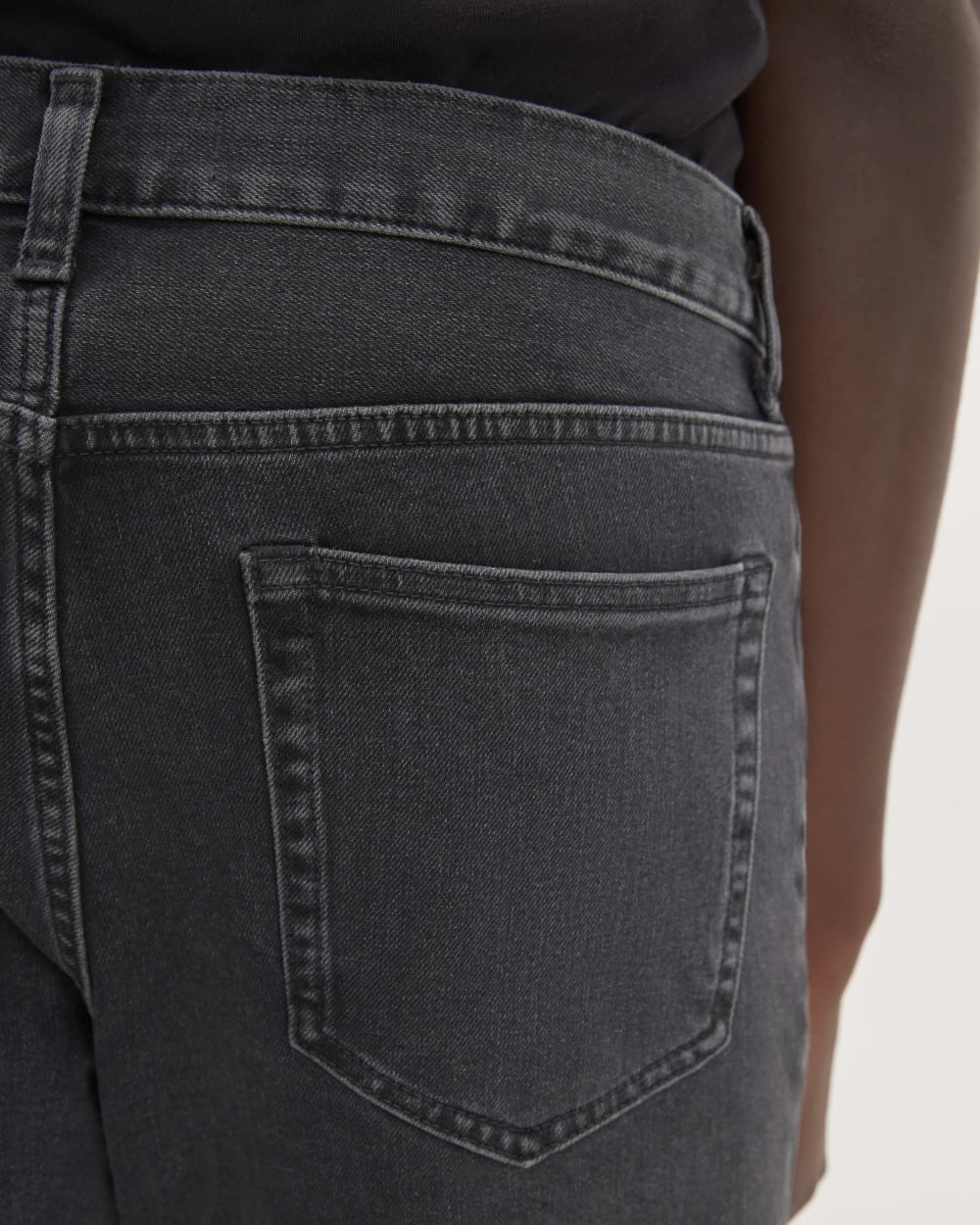 The Skinny 4-Way Stretch Organic Jean | Uniform | Washed Black