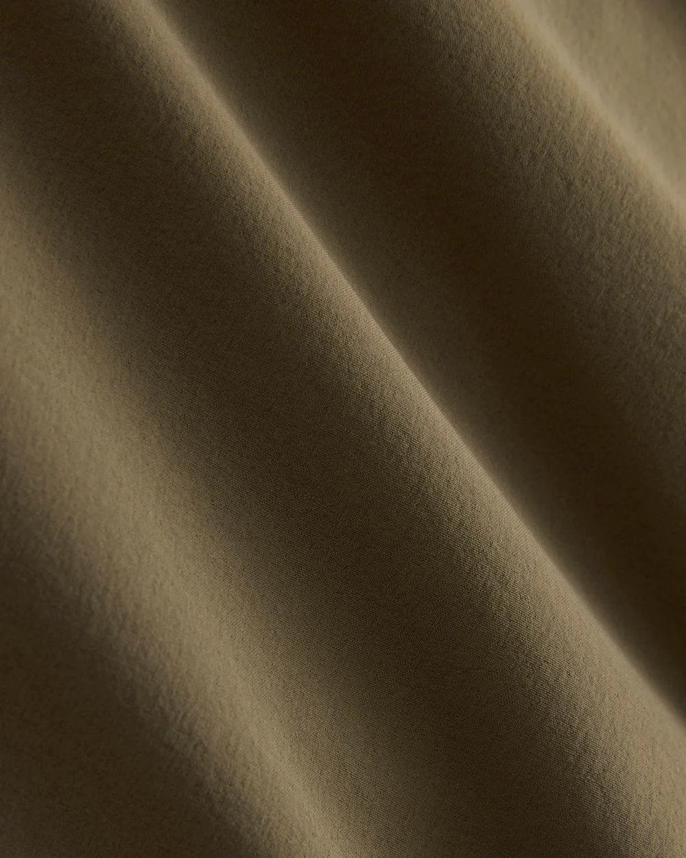 Transit Recycled Nylon Jogger | Deep Taupe