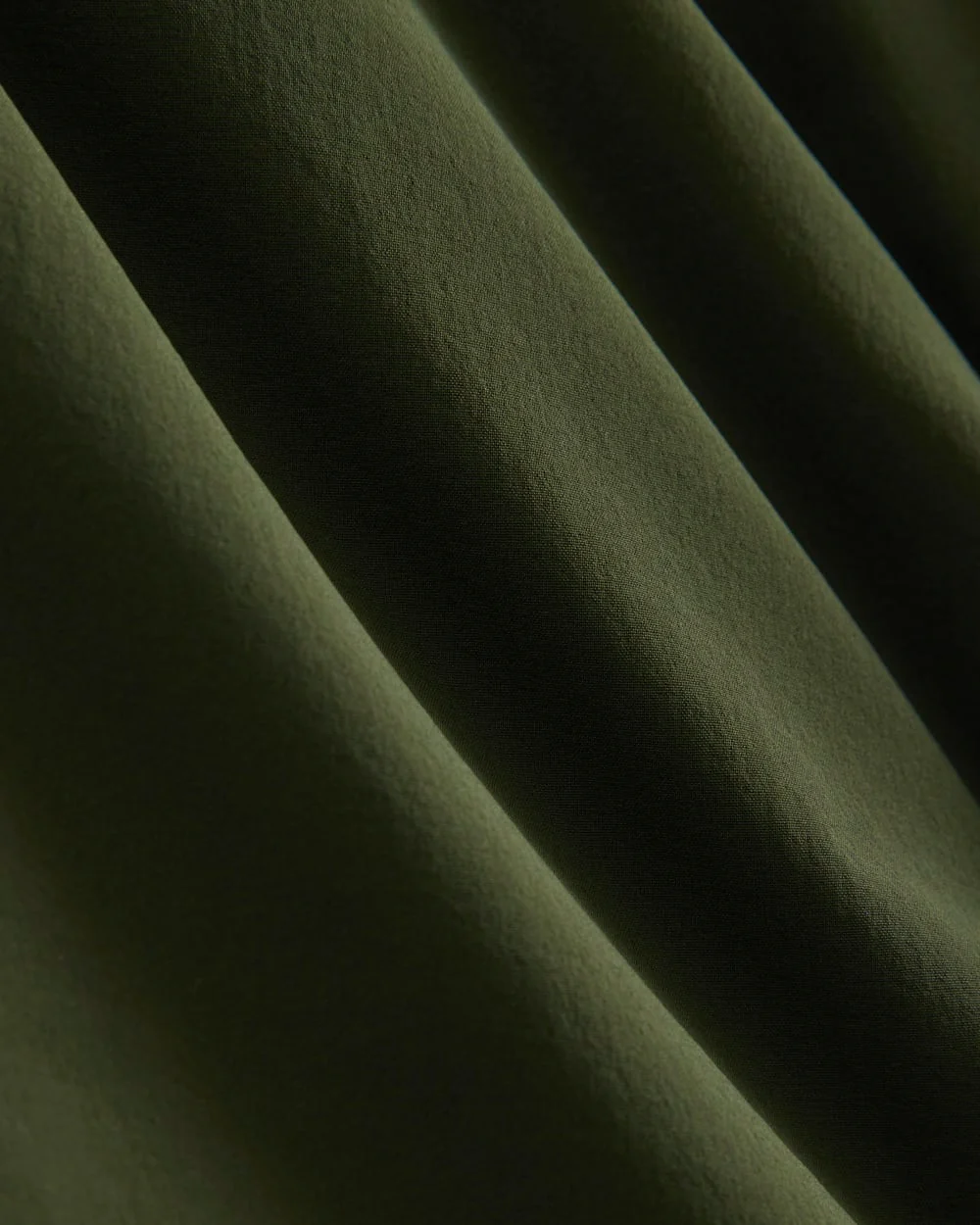 Transit Recycled Nylon Jogger | Dark Forest