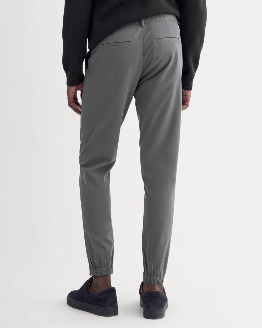 The Performance Traveler Chino | Slate Grey