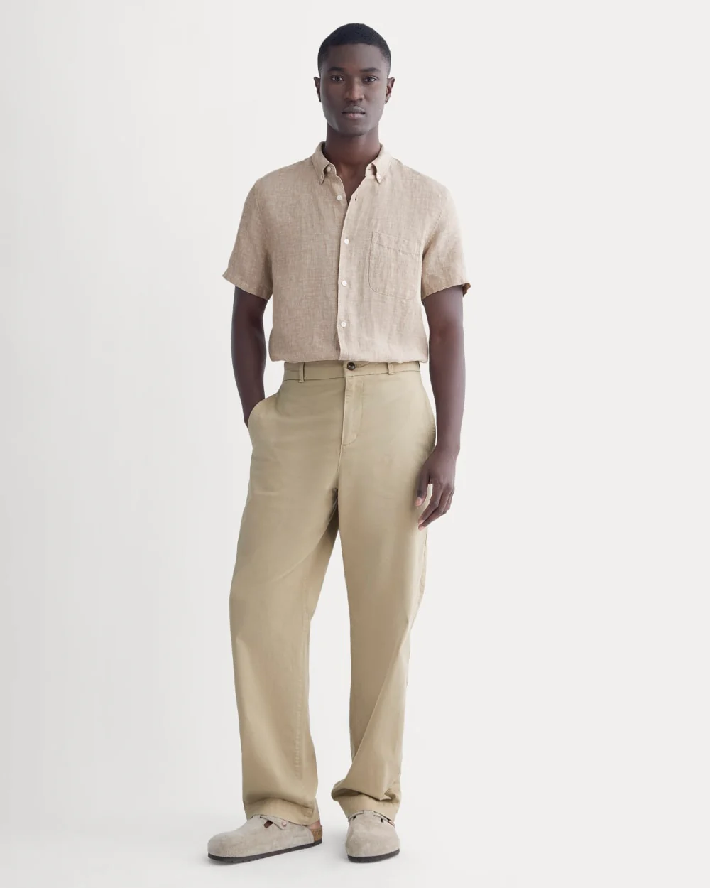 The Classic Short-Sleeve Shirt in Linen | Cornstalk Chambray