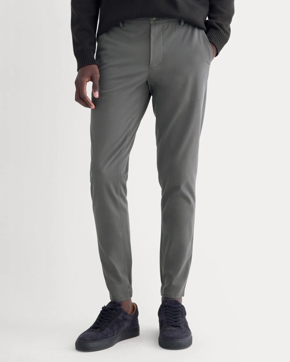 The Performance Traveler Chino | Slate Grey
