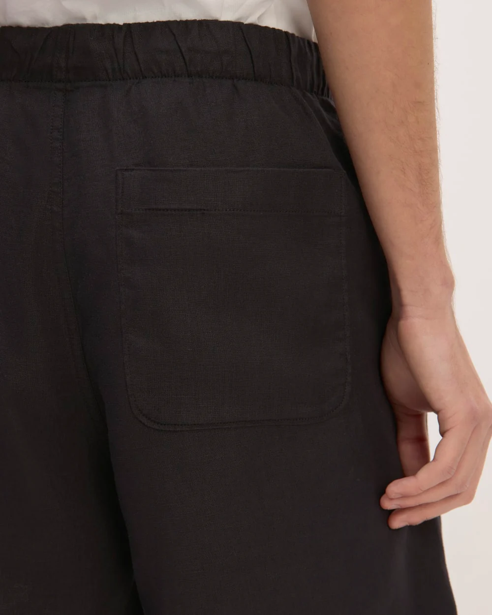 The Linen Easy Short | Black