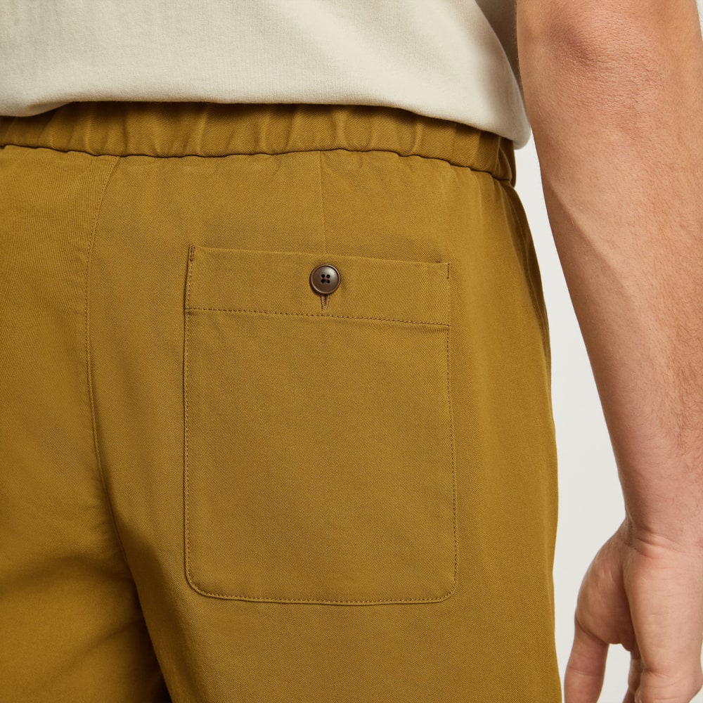 The Pull-On Performance Chino Short | Olive