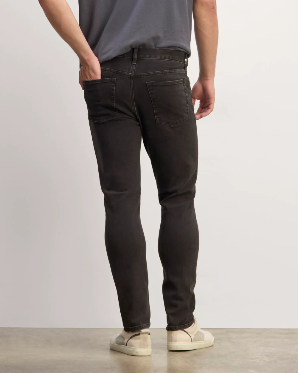 The Organic Cotton Slim-Fit Jean | Washed Black