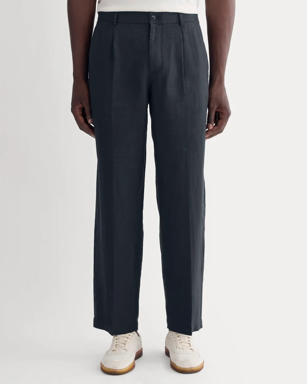 The Linen Pleated Trouser | Navy