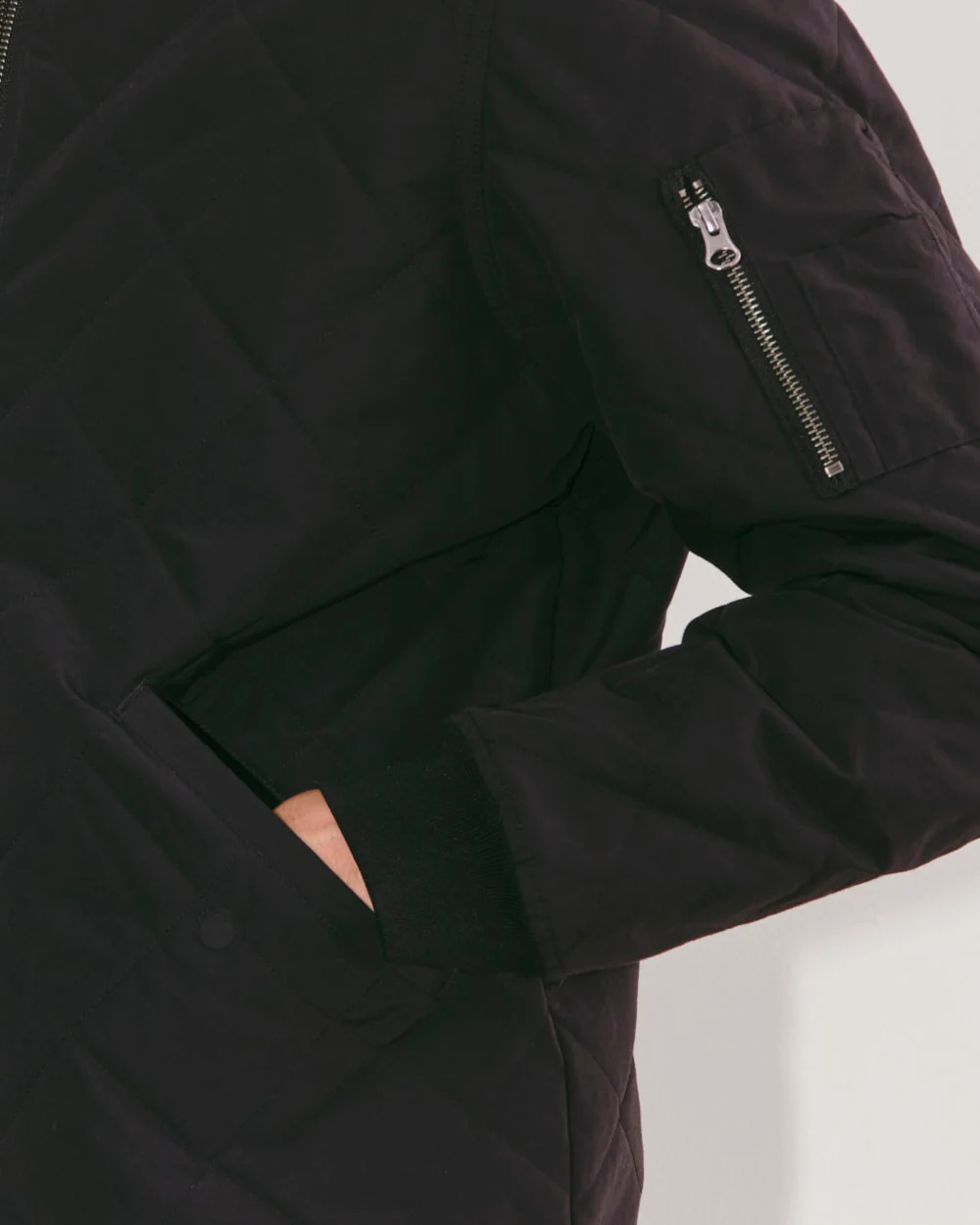 The Quilted Bomber | Black