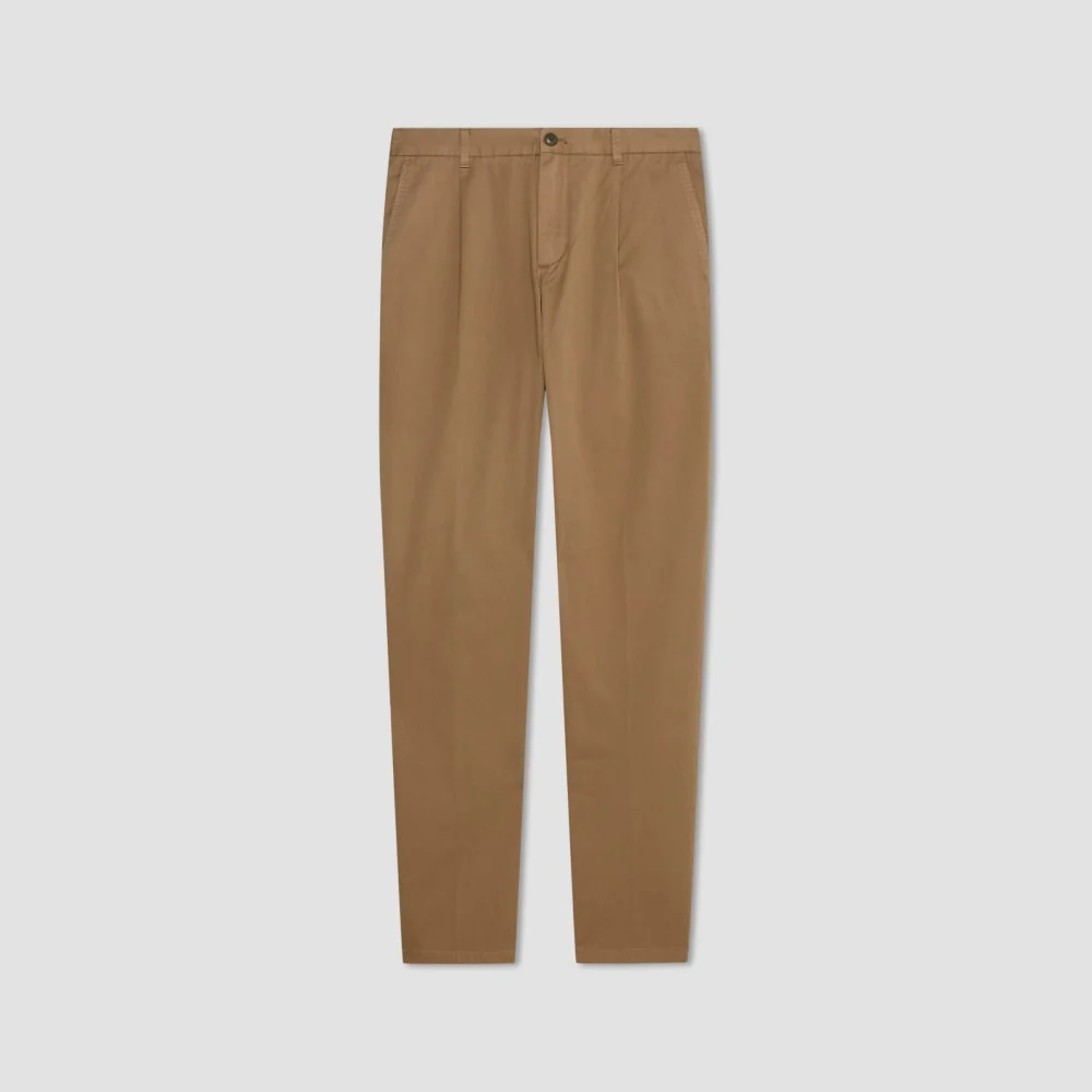 The Pleated Air Chino | Toasted Coconut
