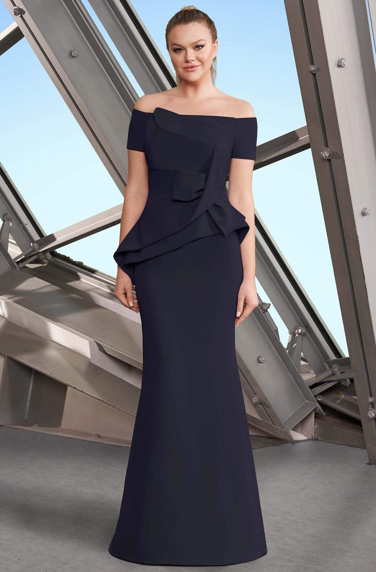 1150 Off-Shoulder Structured Pleated Trumpet Gown