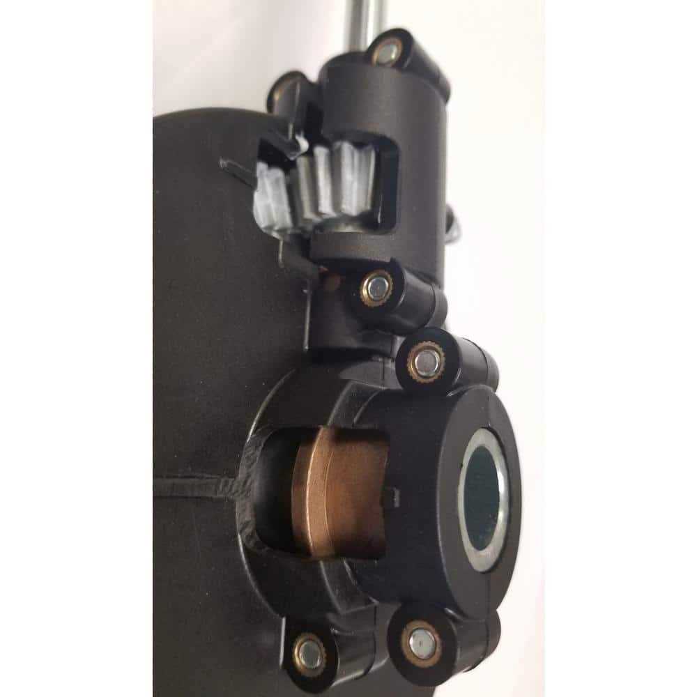 Chapin 150 lb. Auto-Stop Tow Behind Spreader 8620B