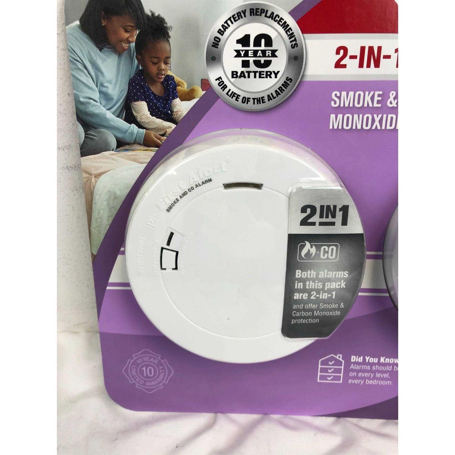 First Alert 2-in-1 Smoke and Carbon Monoxide Alarm