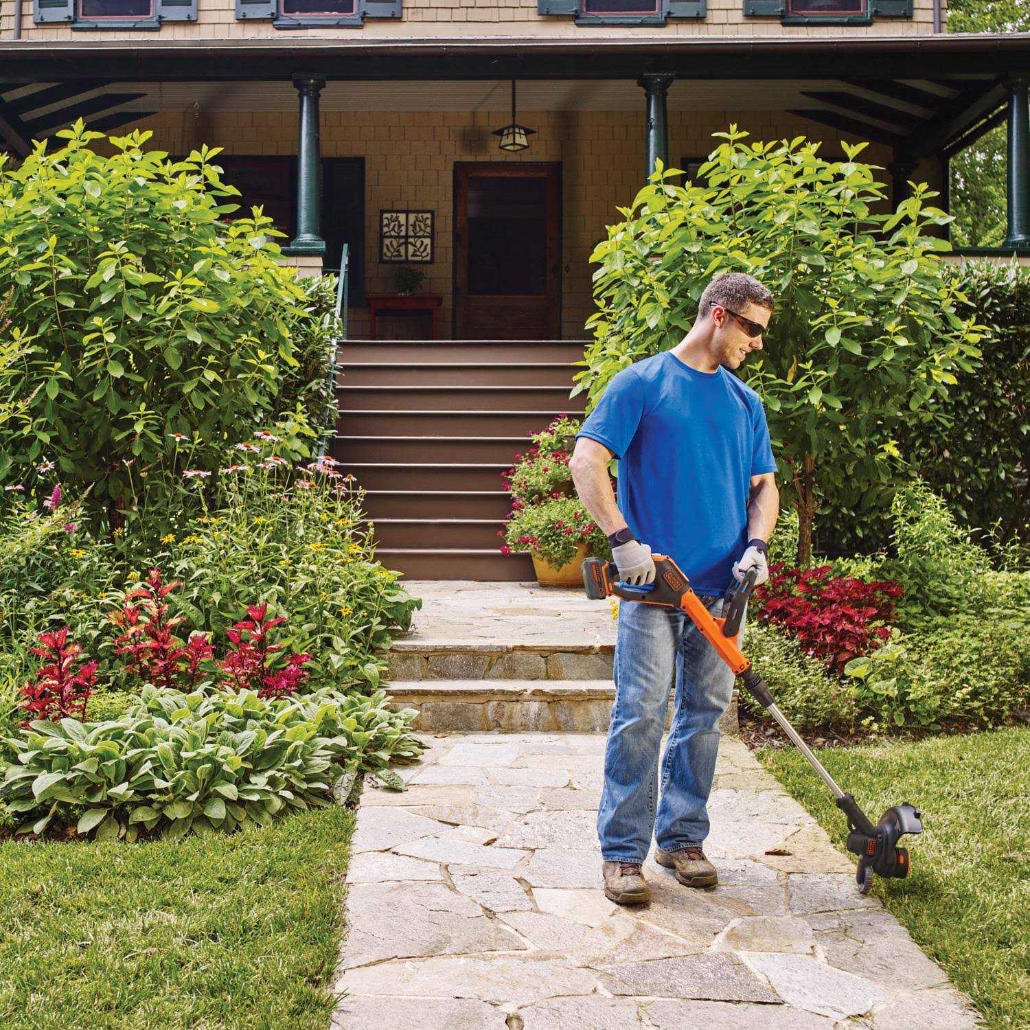 BLACK+DECKER 20V MAX String Trimmer/Edger