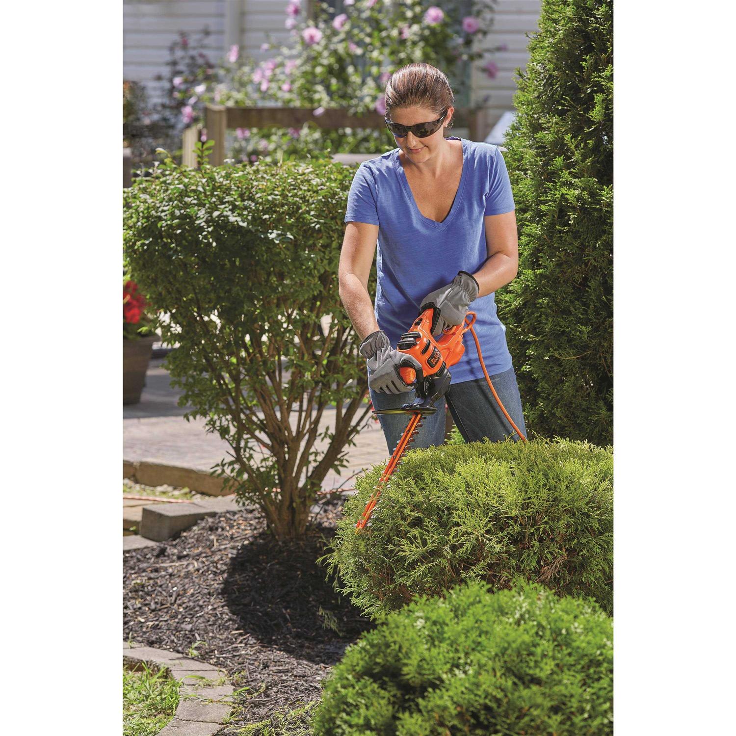Black+Decker Electric Hedge Trimmer BEHT100