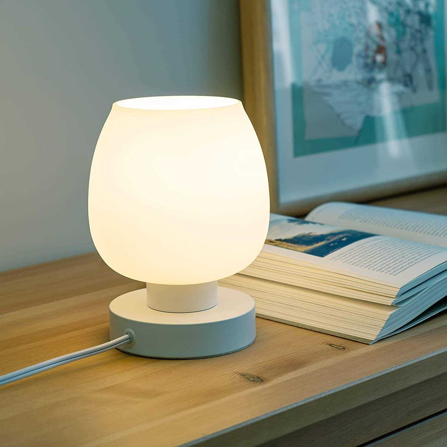 Bedside Table Lamp Touch Control Table Lamp with Glass Shade