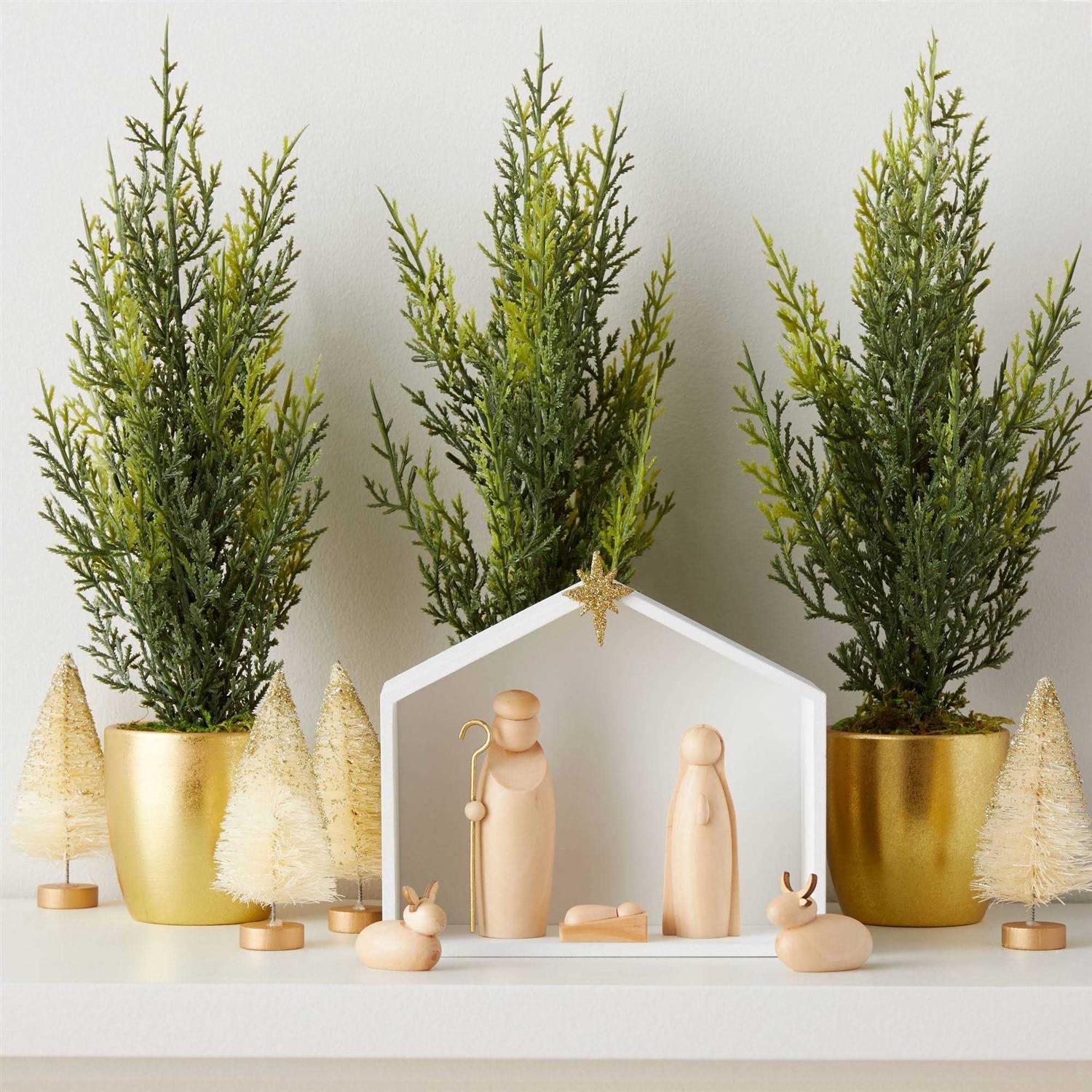 Wondershop 5pc Wood Nativity Decorative Christmas Figurine Set