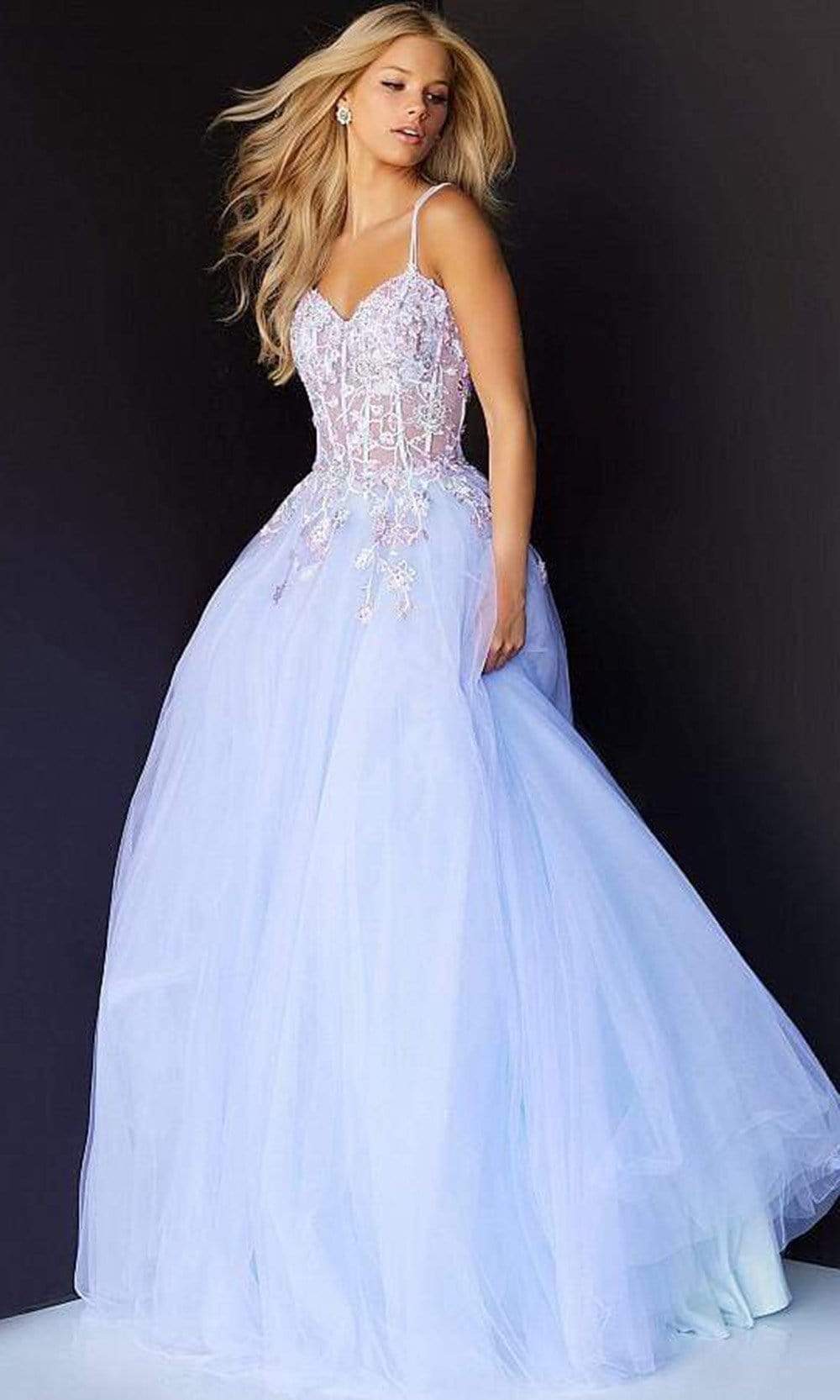 06207 Tulle Voluminous Crisscross Gown