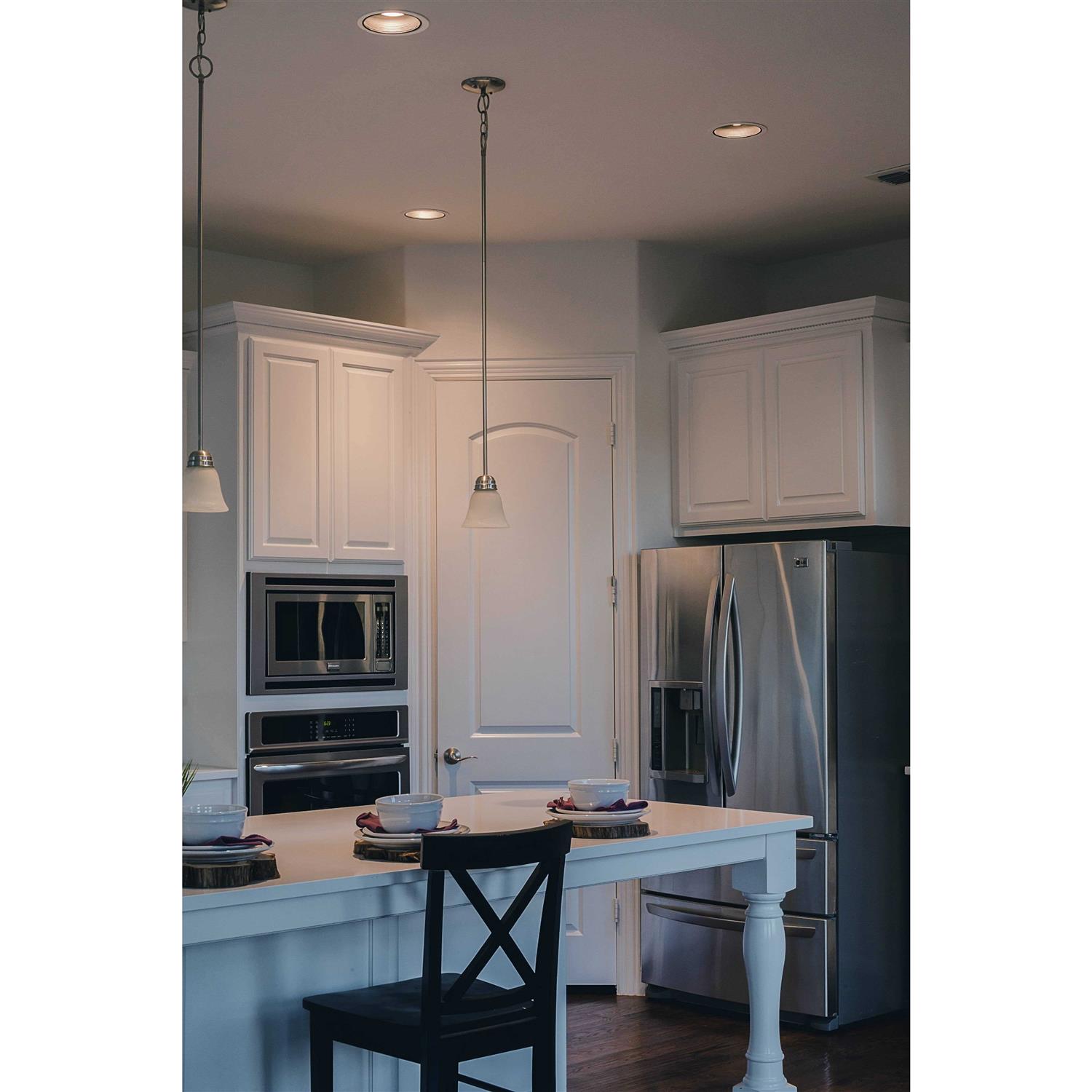 Sylvania LED Flood Light Bulb BR30 73954