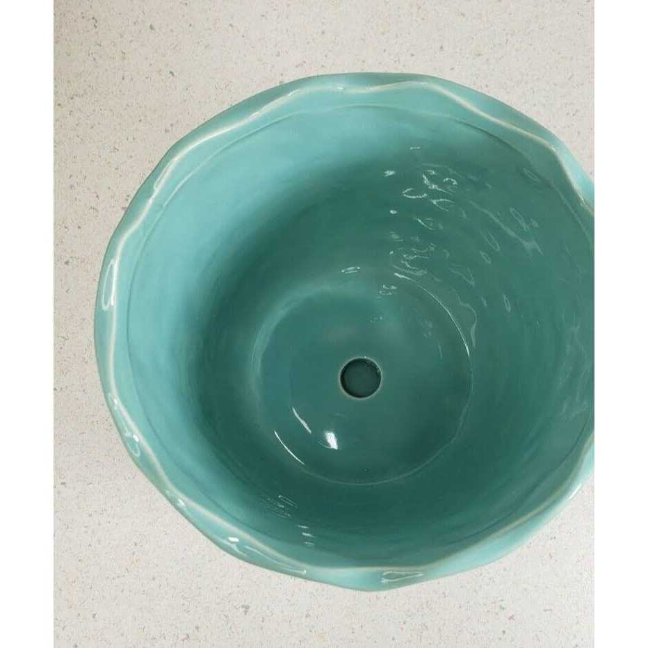 The Pioneer Woman Embossed Daisy Teal Planter