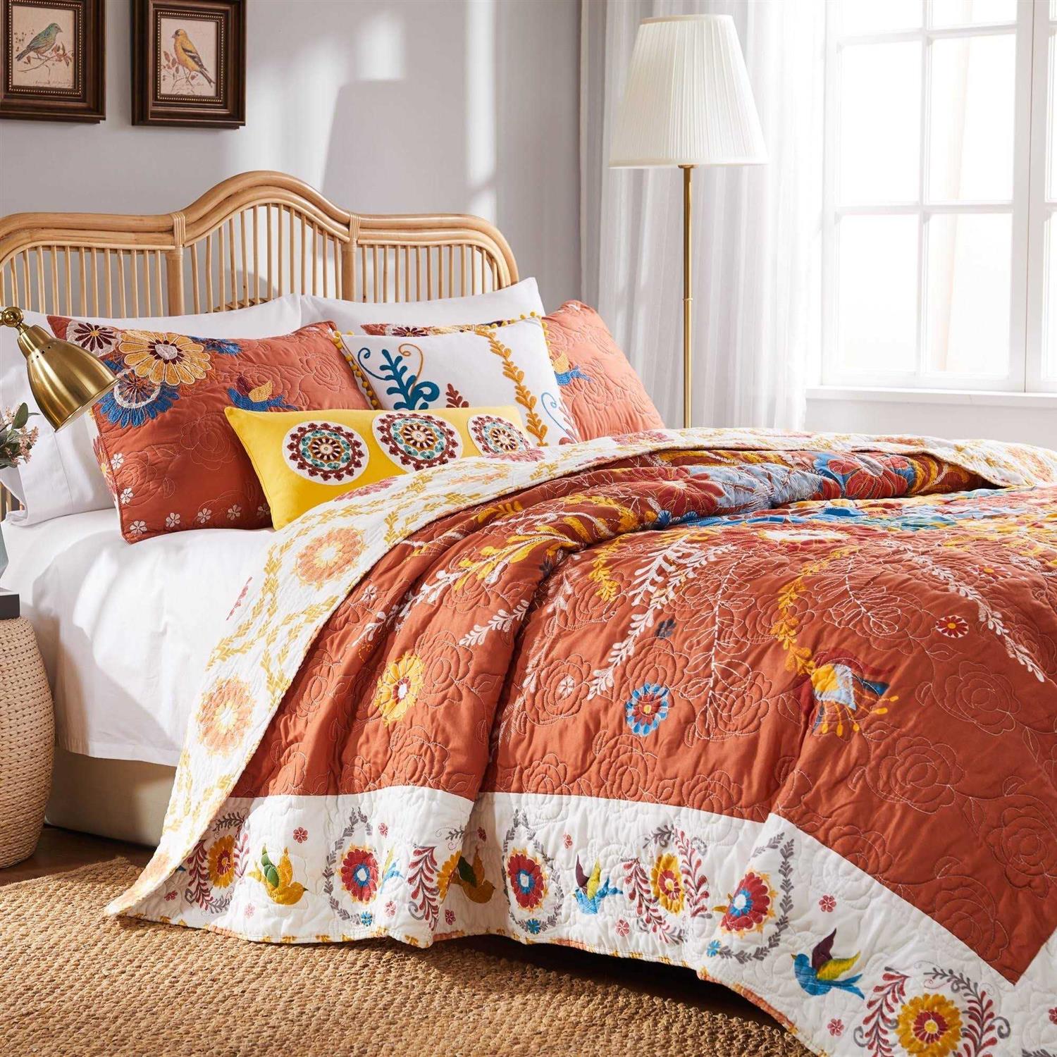 Barefoot Bungalow Topanga Quilt Set