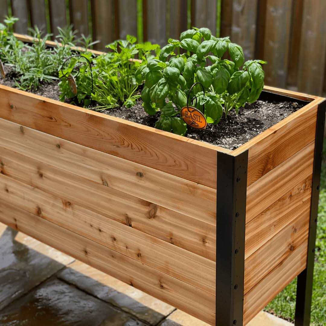 Cedar Planters Cedar 18 x Raised Garden Bed
