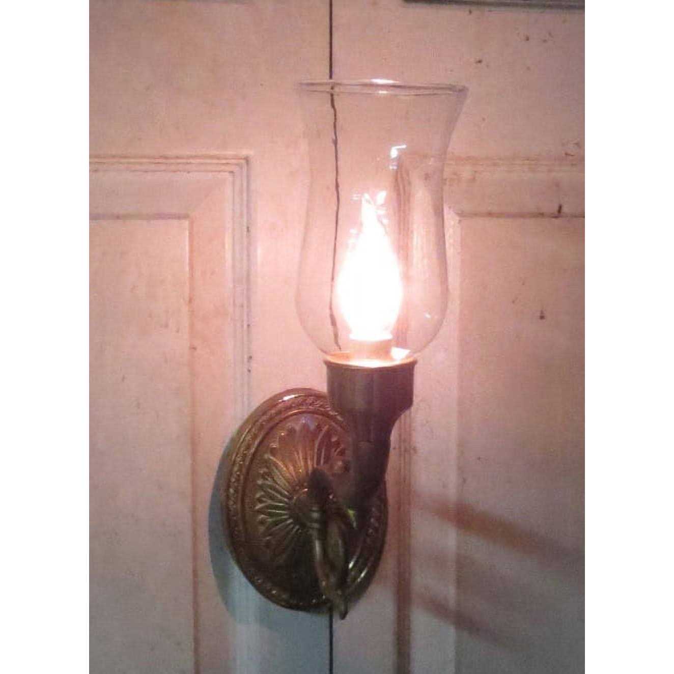 B&P Lamp 1 5/8 inch X Clear Hurricane Shade